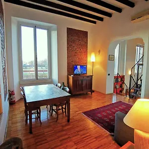 In Da House , Milan Italie